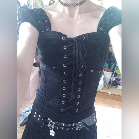 Tripp corsets! Collection post! Only 2 remain! Sev unlisted atm!!! Ask! - Picture 7 of 16